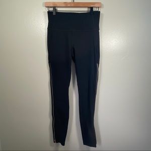 NWOT Athleta Womens Size Small black leggings zipper side